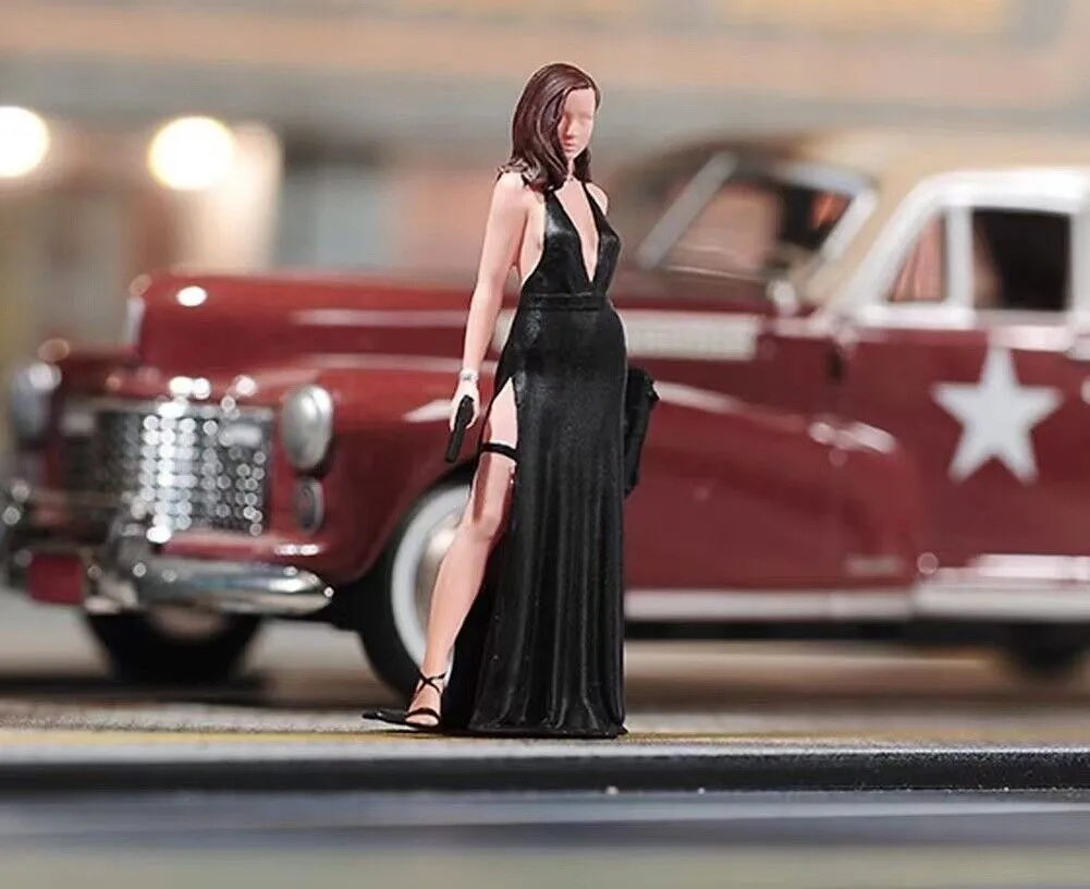 1:64 Painted Figure Model Miniature Resin Diorama Sand Sexy Lady Gun Killer Collection