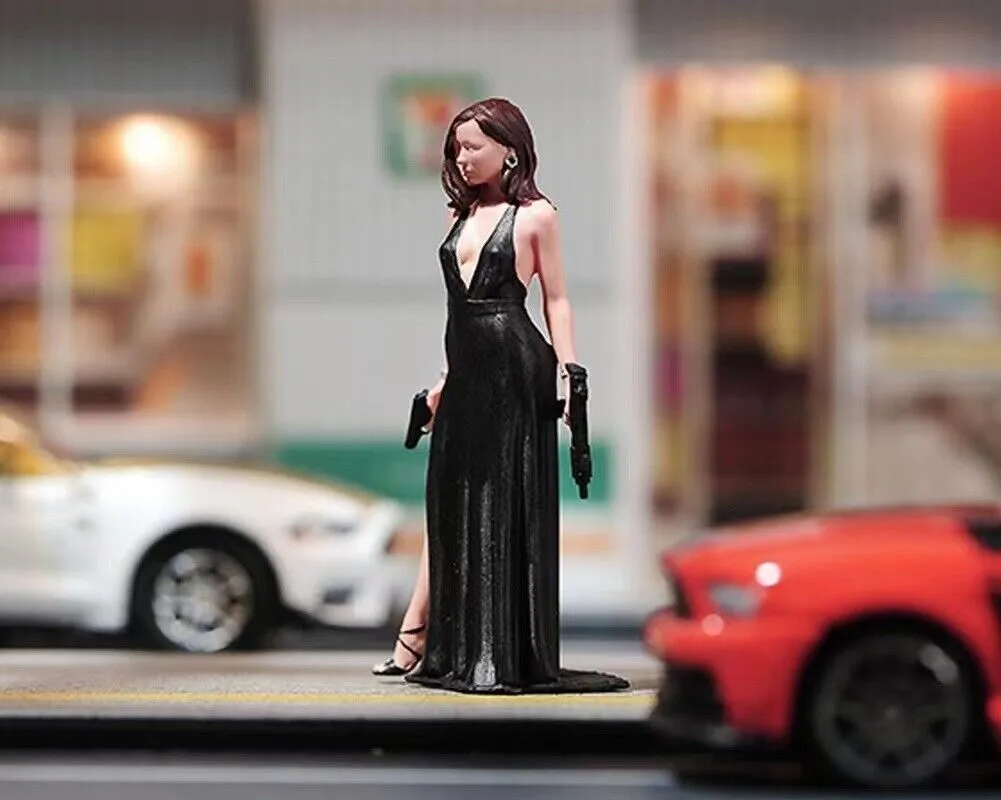 1:64 Painted Figure Model Miniature Resin Diorama Sand Sexy Lady Gun Killer Collection