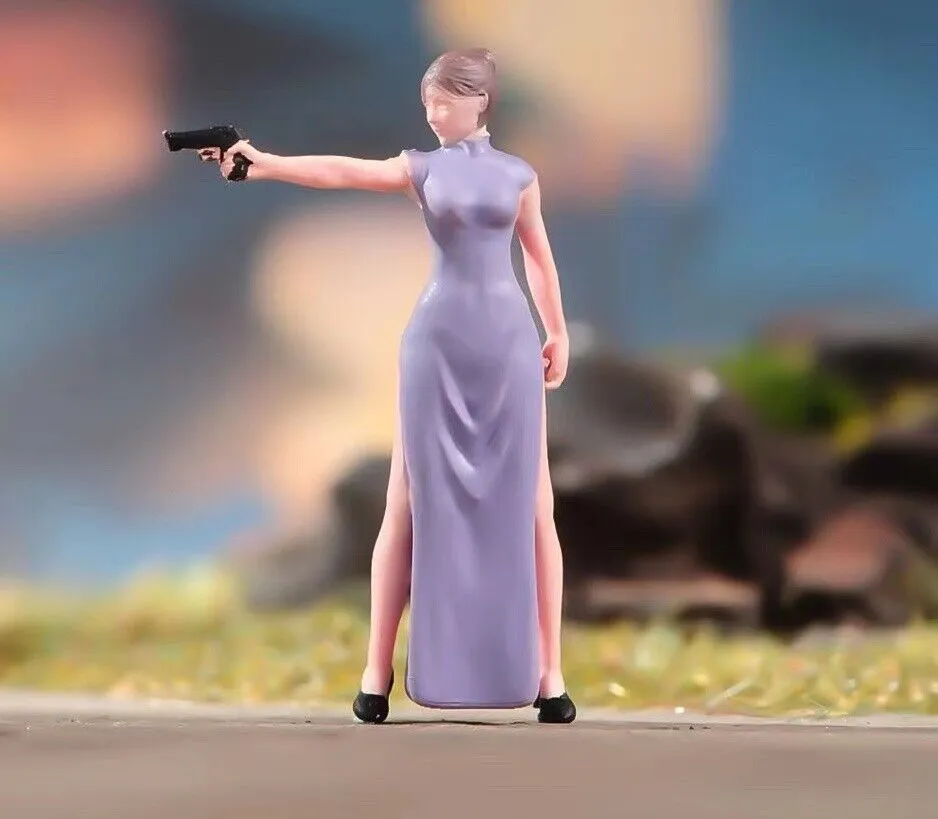 1:64 Painted Figure Model Miniature Resin Diorama Toy Gun Wielding Lady Assassin New Collection