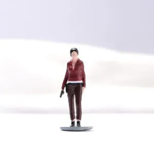 1:64 Painted Unpainted Figure Model Miniature Resin Diorama Cool Girl With Gun New
