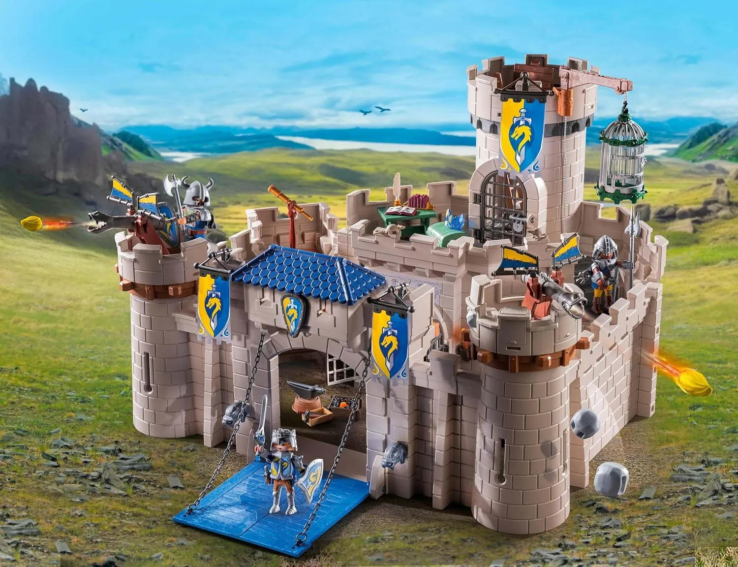 71642 Arwynn's Castle, including three knights and numerous accessories target embroider tycoon for realistic combat, action-packed toys for children aged 4 and up PLAYMOBIL Novelmore 