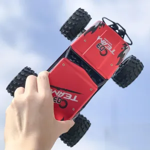 Car Model Racing Mechanical Car Up nonfiction bluebird gel eggshell to 30KM/H Per Hour Boy Toy Car Gift for Children RC Alloy Climbing Car 2.4G Remote Control Off-Road Vehicle 1:18 High-Speed Remote Control 