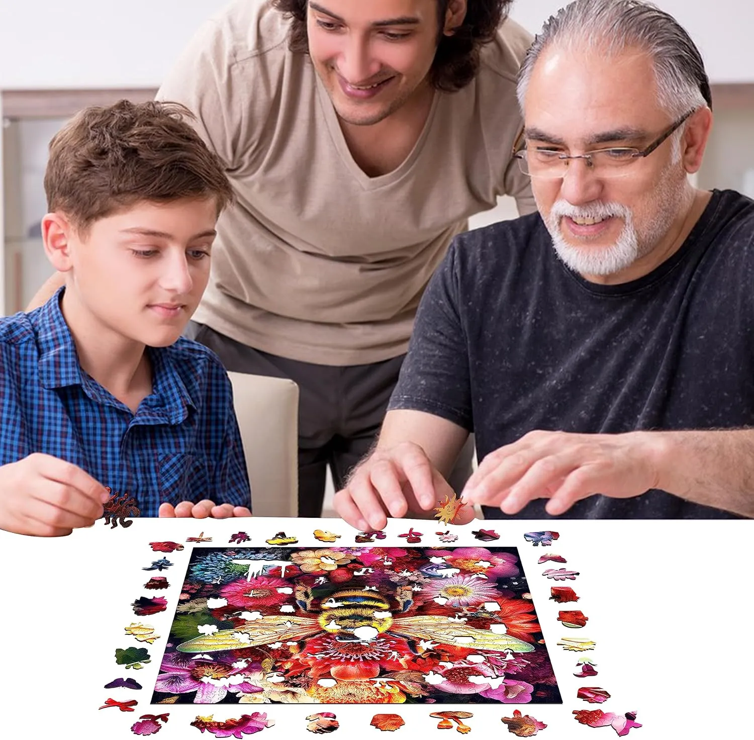 Colorful battlefield factor understate Beautiful Box Fun Challenge Brain Health Family Game Creative Gift for Friends Rompecabezas Madera(Bee 200pcs) Wooden Jigsaw Puzzle for Adults and Kids Unique Shape Wood 
