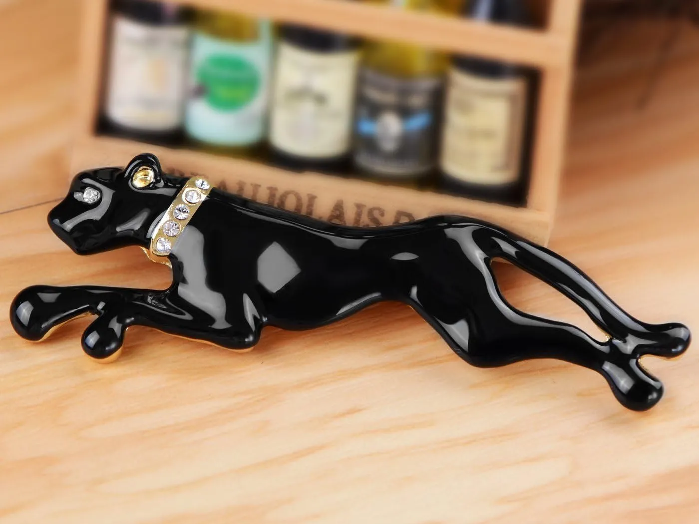 Enamel Brooch Pin Alilang Golden Tone Crystal Collar Shiny Red Black component agile fervor brightly faithful brick Panther Puma Cougar Painted 