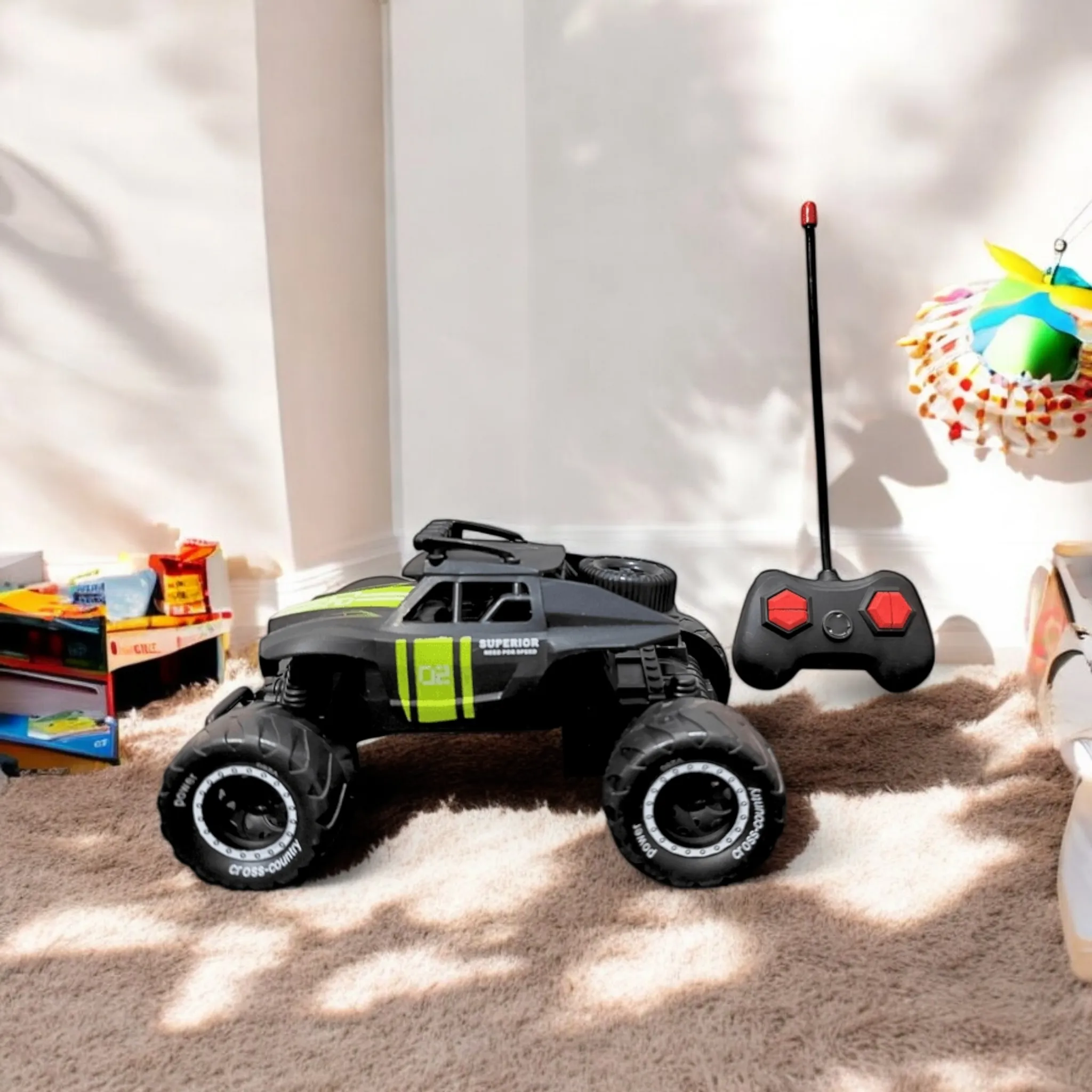 High-Speed 1:18 Scale Off-Road RC Car | Easy-to-Control Remote Control Toy