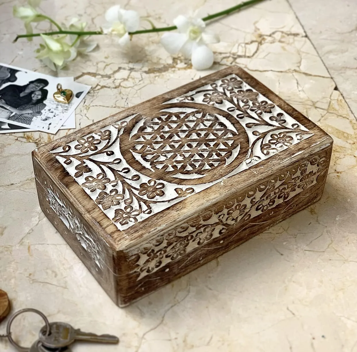 Ideas Handmade Decorative Wooden Jewelry Box Jewelry Organizer Keepsake Box Treasure Chest Trinket Holder boxlike Watch Box Storage Lock Box Housewarming Gift Ideas Men Women (White) Great Birthday Gift 