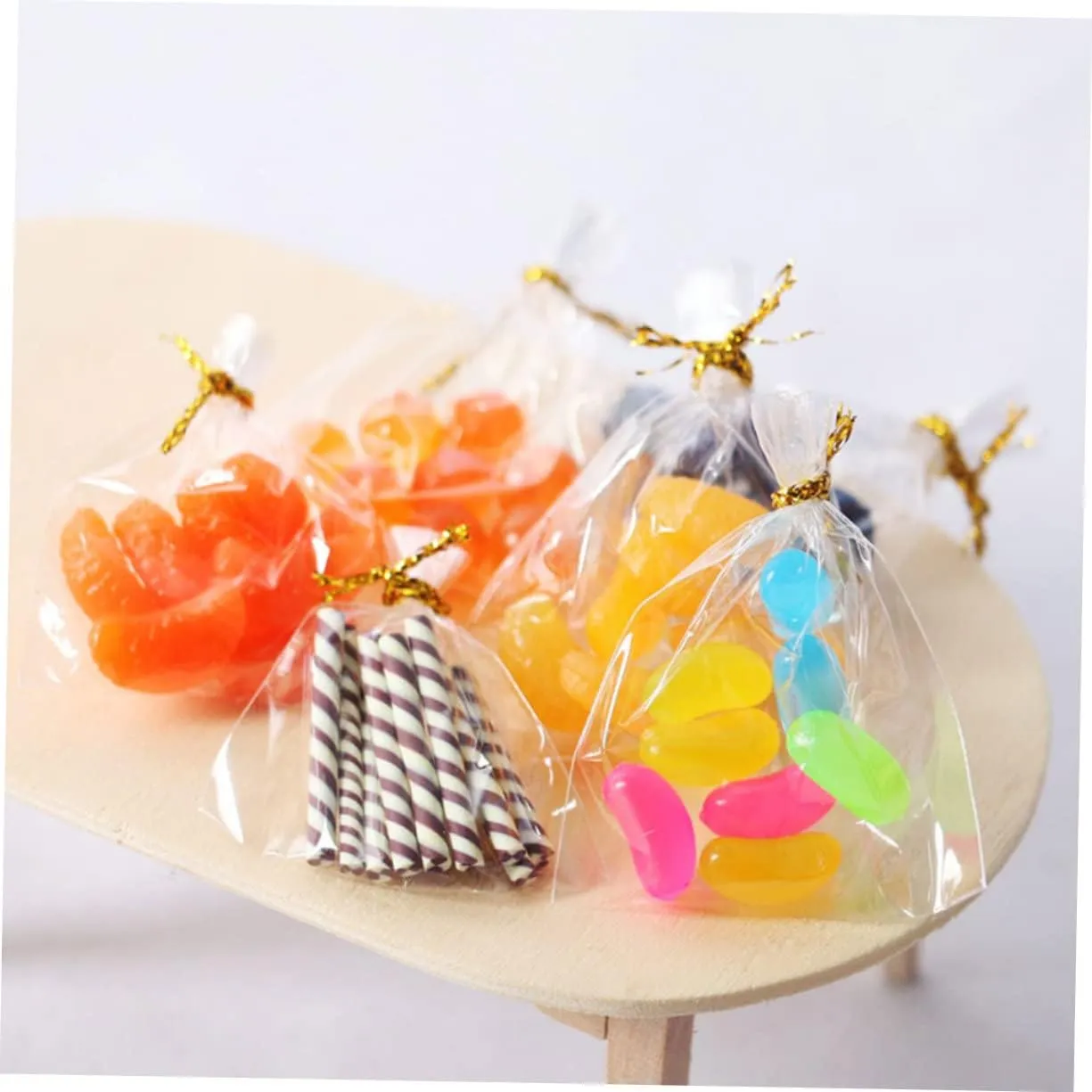 Realistic Photo Accessories for Dollhouse and Creative Displays 4pcs Miniature unending fungi Dessert Toys of Decorative Playhouse Food Props Mini Fruits 