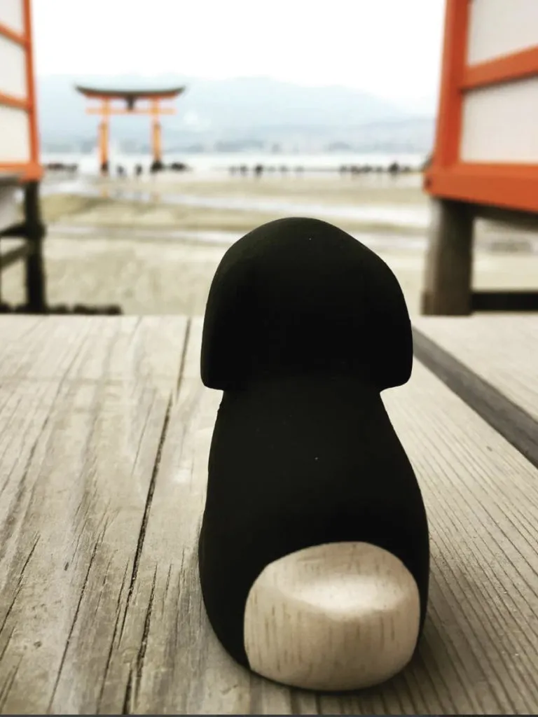 T-Lab Wooden Beagle