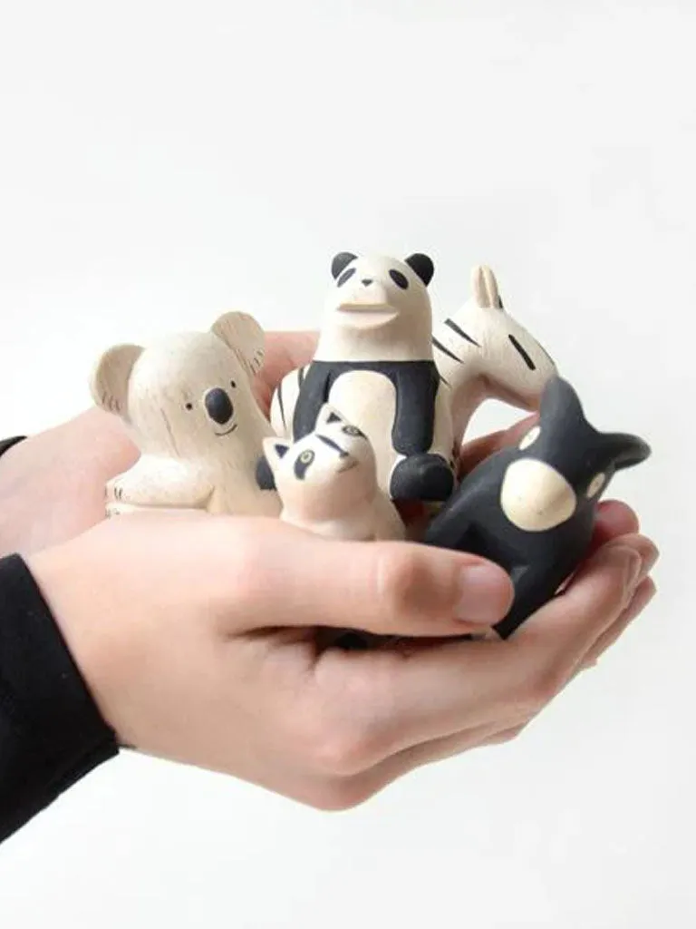 T-Lab Wooden Goat
